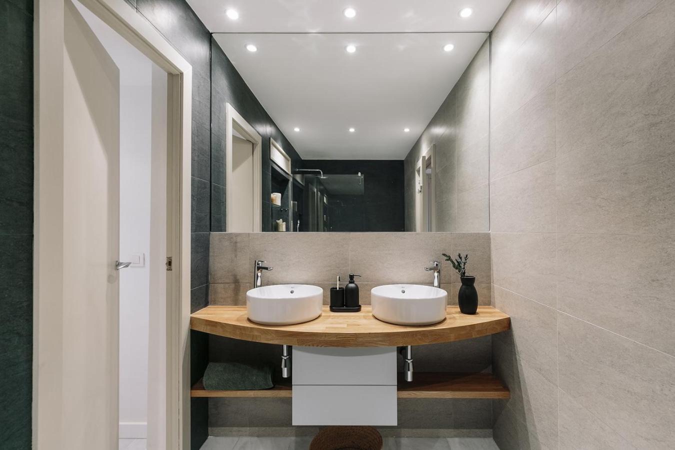 Apartamento Rama - 3 Bedrooms And Terrace In Sant Gervasi Barcelona